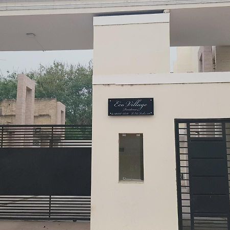 Sobrado 6 Amplo E Confortavel Em Condominio Корумба Екстериор снимка