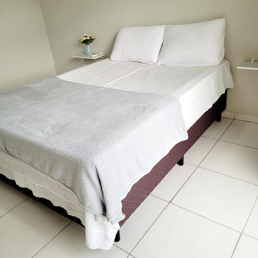 Sobrado 6 Amplo E Confortavel Em Condominio Корумба Екстериор снимка